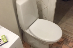 installeret toilet